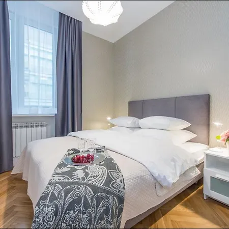 P&o Metro Centrum * ワルシャワ