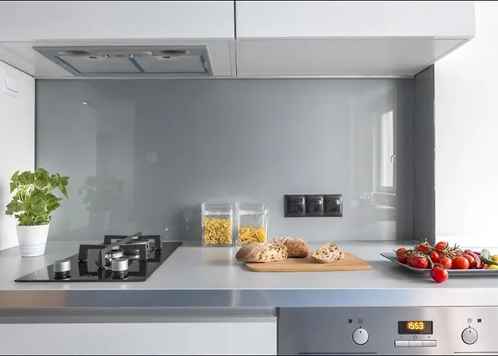 P&o Metro Centrum Varşova