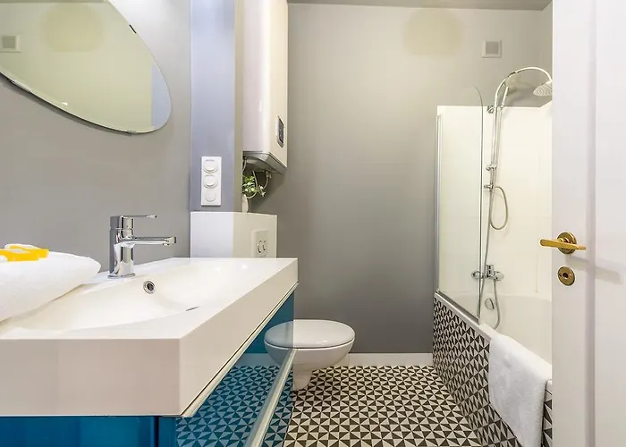 P&o Metro Centrum Varşova