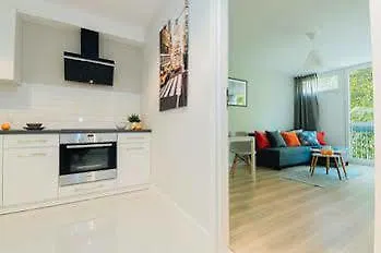 P&o Metro Centrum * Varşova