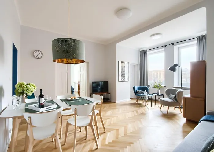 P&o Metro Centrum Daire Varşova